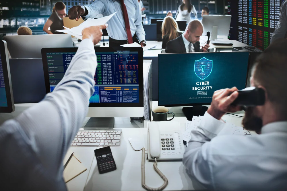 Security-and-Threat-Management-EstCloud.webp