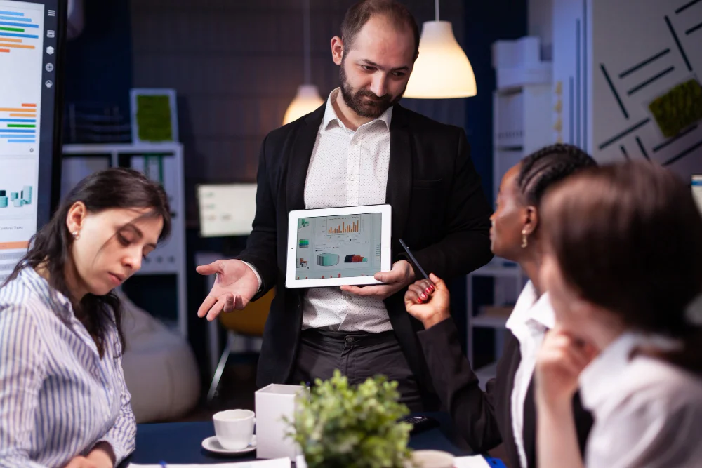 Why-Choose-Cloud-Strategy-and-Consulting-EstCloud.webp